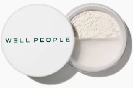 w3ll people setting powder is one of the best noncomedogenic makeup options for beautiful skin.